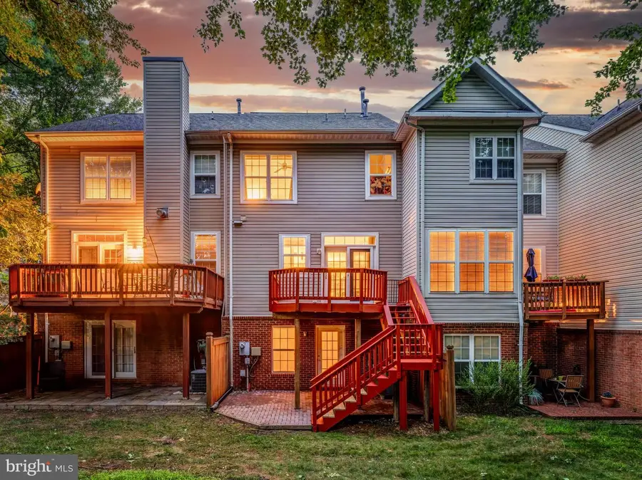 11515 Wild Hawthorn Ct, Reston, VA 20194 - #3