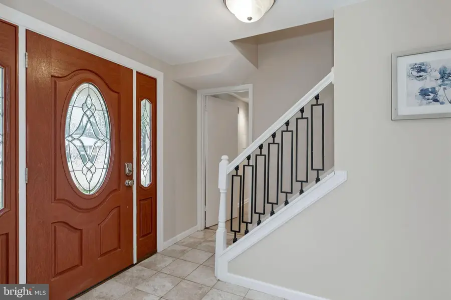 7500 Long Pine Dr, Springfield, VA 22151 - #2