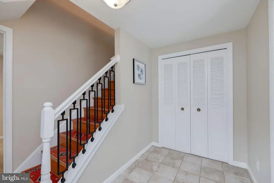 7500 Long Pine Dr, Springfield, VA 22151 - #3