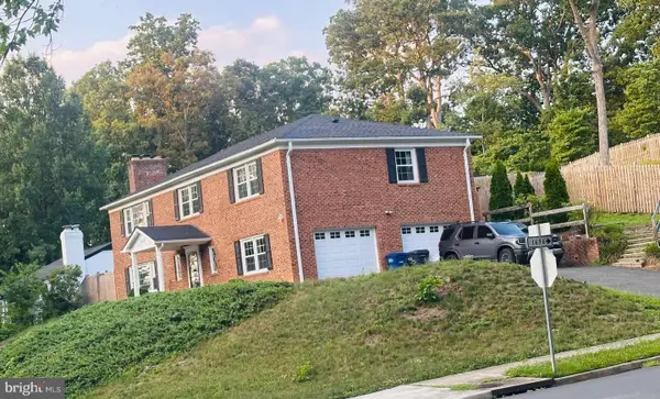 5012 Larno Dr, ALEXANDRIA, VA 22310