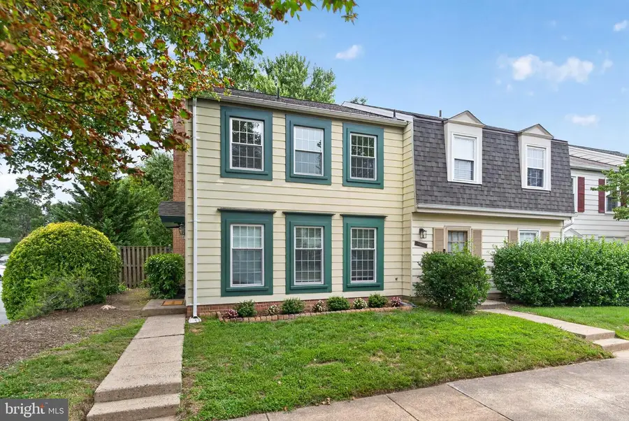 6521 Yadkin Ct, Alexandria, VA 22310 - #2