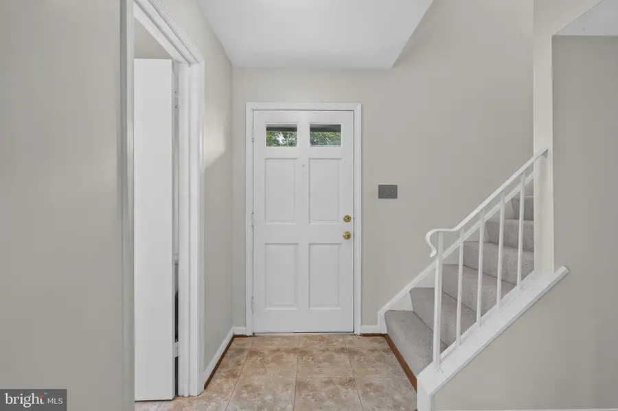 6521 Yadkin Ct, Alexandria, VA 22310 - #3