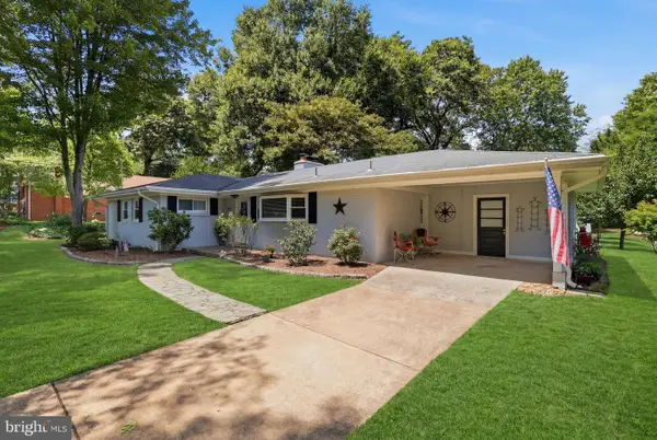 4216 Jackson Pl, ALEXANDRIA, VA 22309