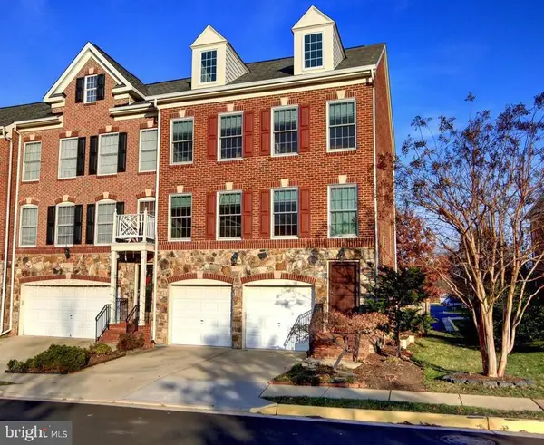 4555 Gossamer Way, FAIRFAX, VA 22033