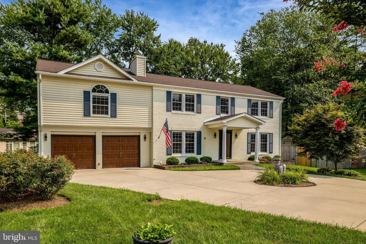 4003 Kloman St, Annandale, VA 22003 - #1