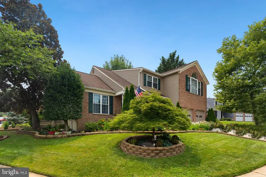 6021 Woodlake Ln, Alexandria, VA 22315 - #3