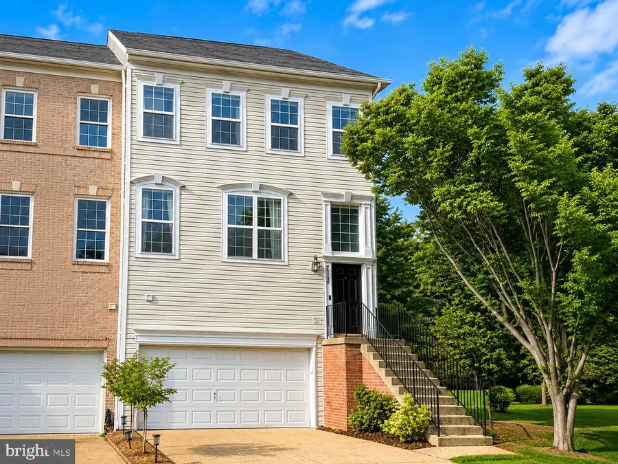 6712 Sullivan Way, Alexandria, VA 22315 - #2
