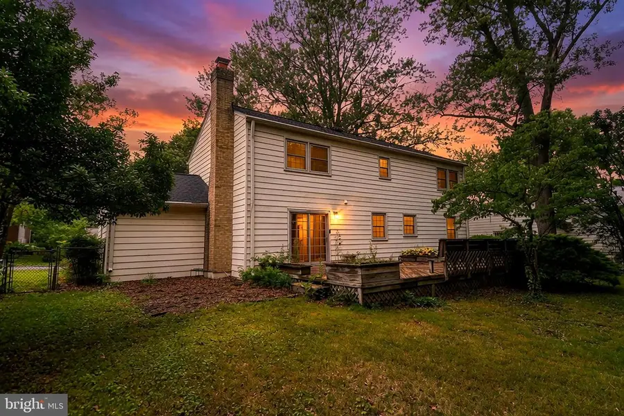 6113 Tammy Dr, Alexandria, VA 22310 - #3