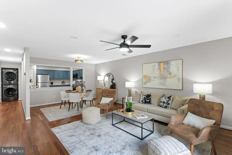 3881 Steppes Ct #b, Falls Church, VA 22041 - #3