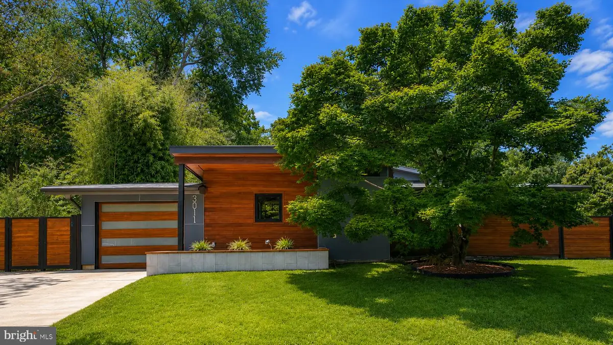 3011 Cedar Hill Rd, Falls Church, VA 22042 - #1