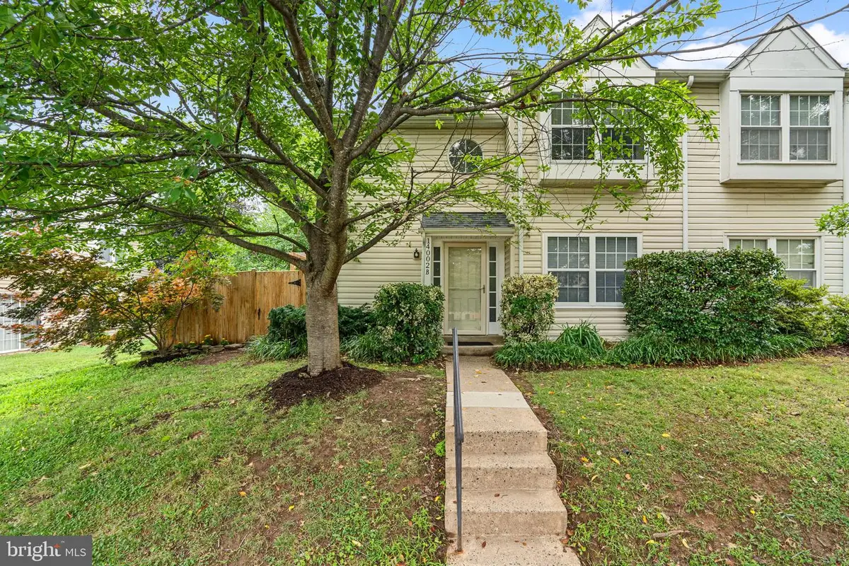 14002-b Grumble Jones Ct, Centreville, VA 20121 - #1