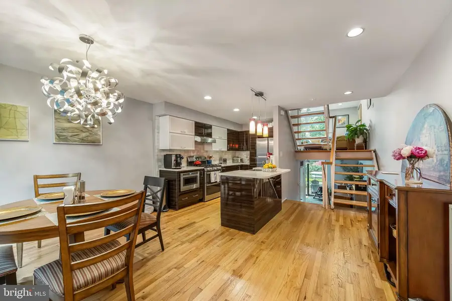 11471 W Washington Plz W, Reston, VA 20190 - #3