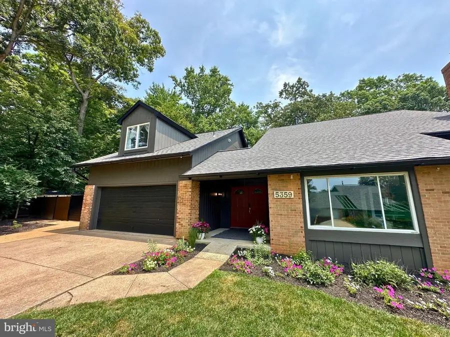 5359 Black Oak Dr, Fairfax, VA 22032 - #3