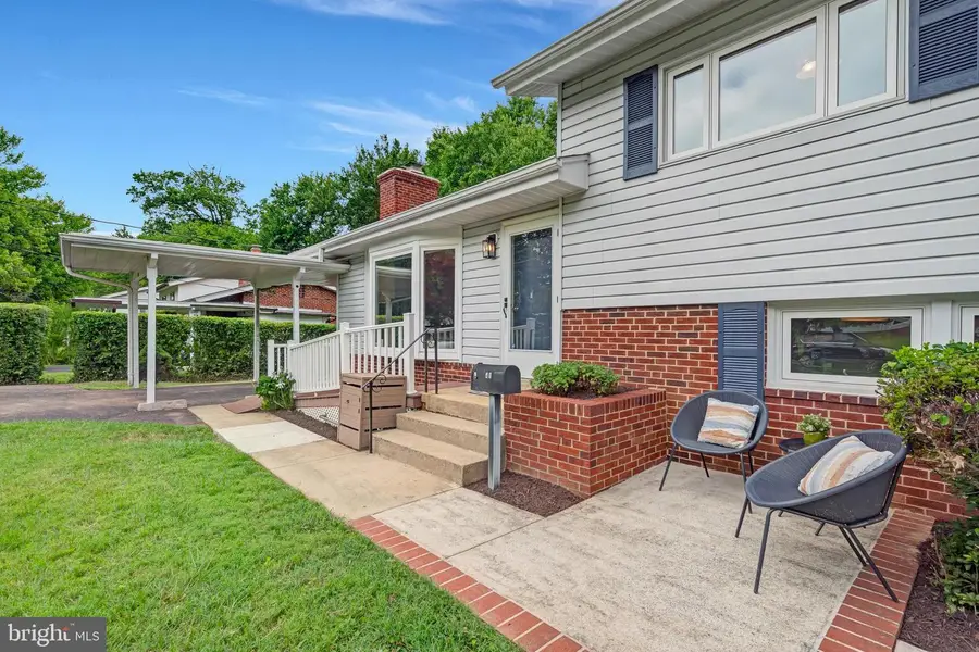 4808 Bradford Dr, Annandale, VA 22003 - #3