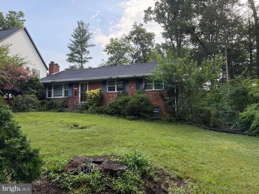 1917 Great Falls St, McLean, VA 22101 - #3