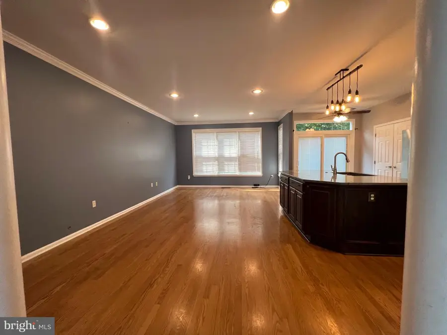 3398 Governor's Crest Ct, Alexandria, VA 22310 - #3