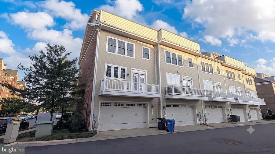 3179 John Glenn, Herndon, VA 20171 - #2