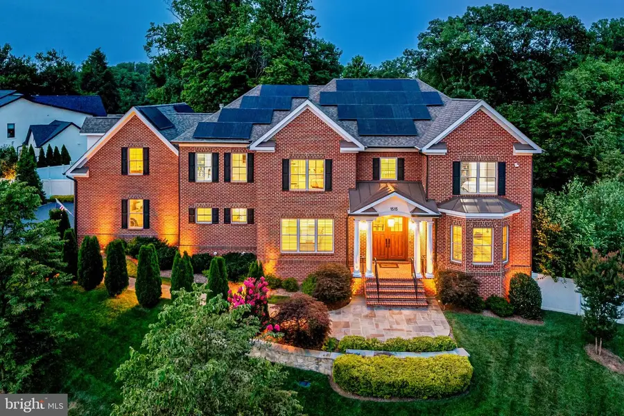 1515 Brookhaven Dr, McLean, VA 22101 - #2