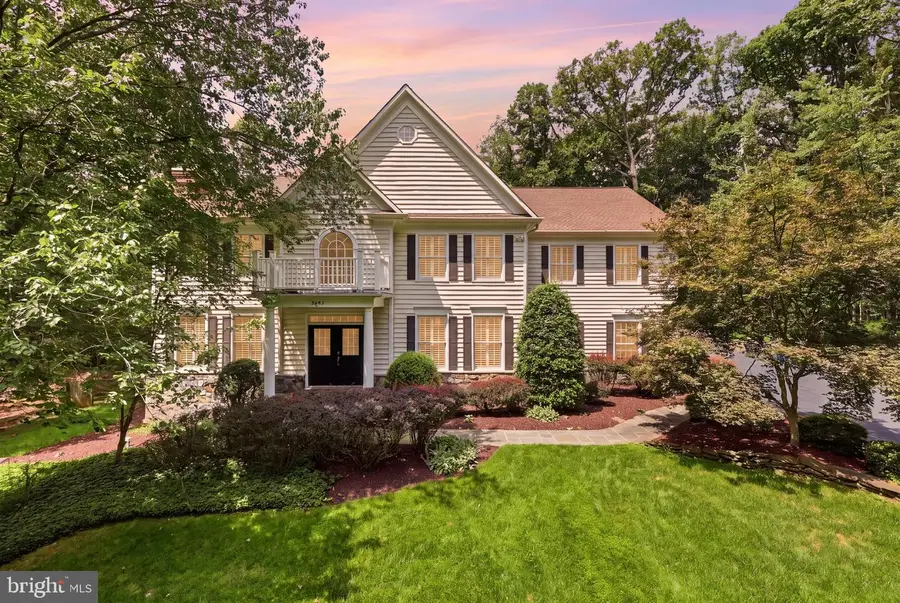9704 Mill Run Dr, Great Falls, VA 22066 - #3