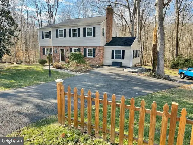 7635 Highland St, Springfield, VA 22150 - #1