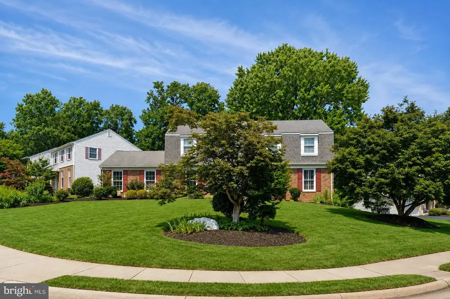 10704 Stanhope Pl, Fairfax, VA 22032 - #3