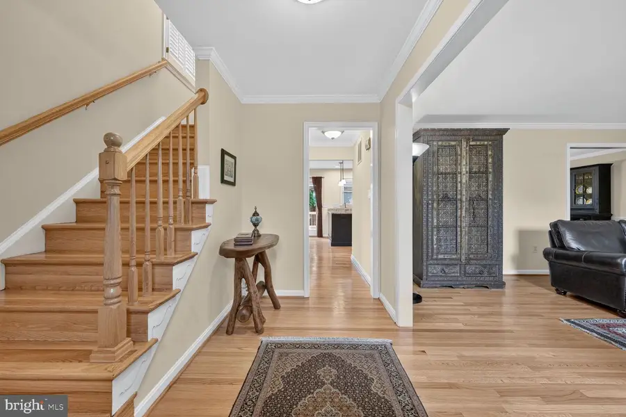 1240 Pine Hill Rd, McLean, VA 22101 - #2