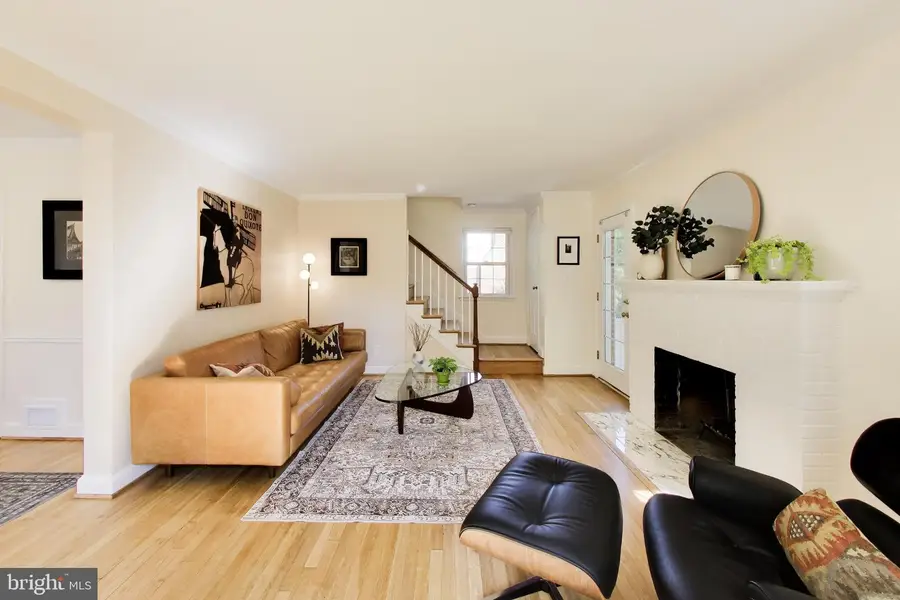 7208 Early St, Annandale, VA 22003 - #2