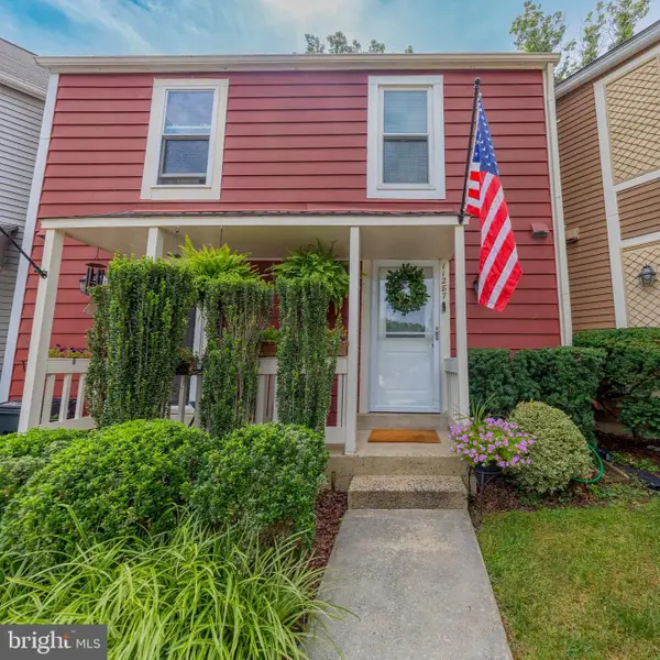 11287 Silentwood Ln, RESTON, VA 20191