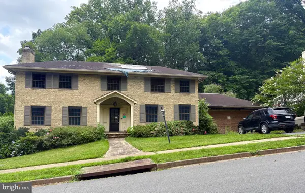 4090 Ridgeview Cir, MCLEAN, VA 22101