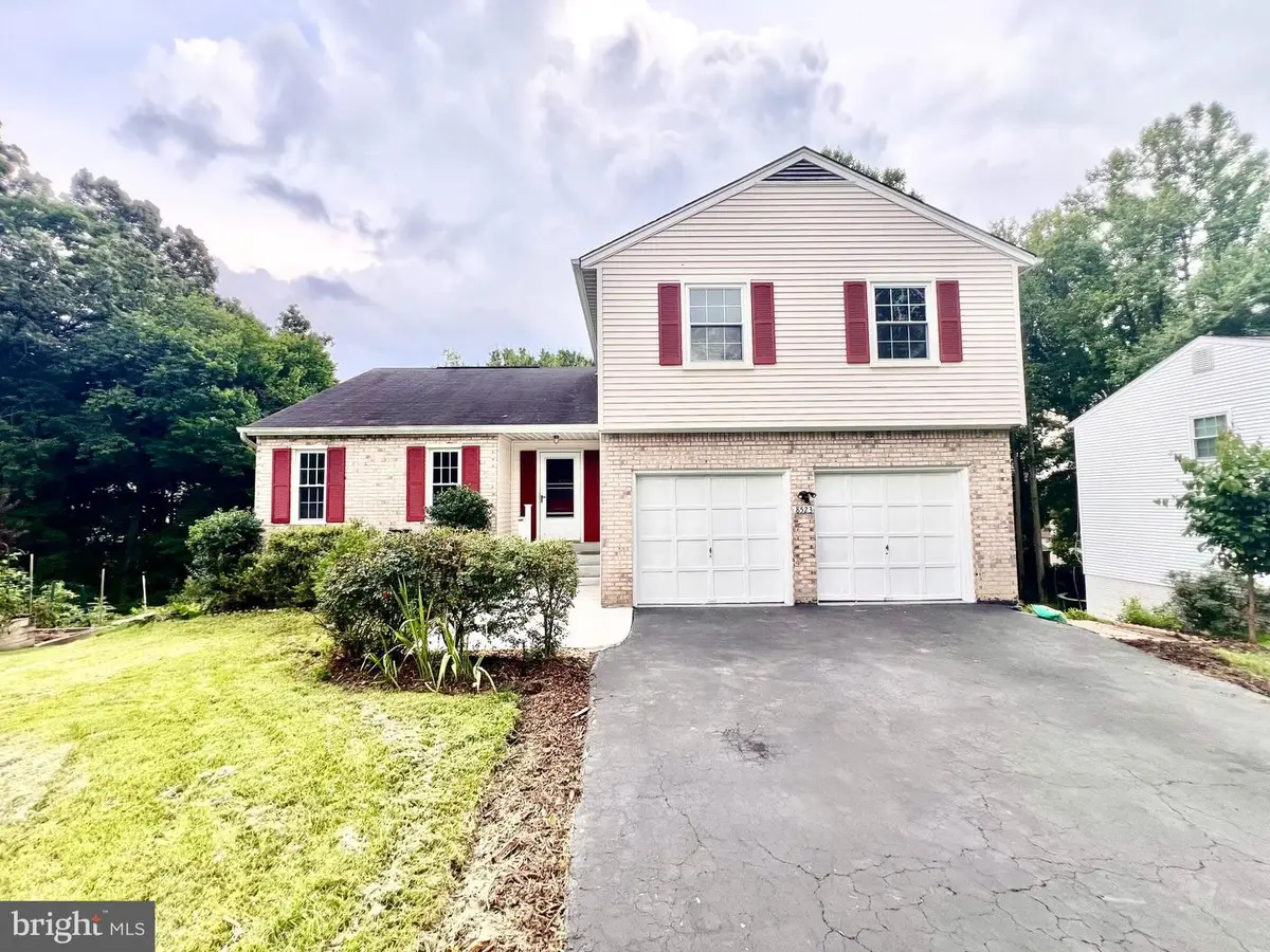 8523 Hooes Rd, Springfield, VA 22153 - #1