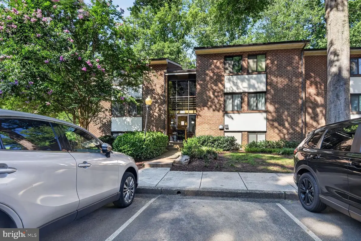 1534 Northgate Sq #11c, Reston, VA 20190 - #1
