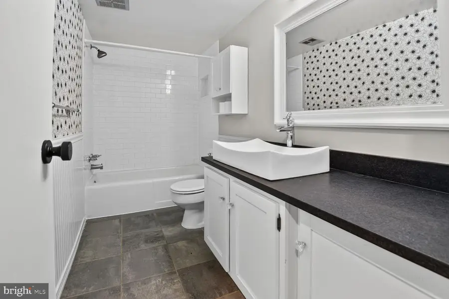 1534 Northgate Sq #11c, Reston, VA 20190 - #3
