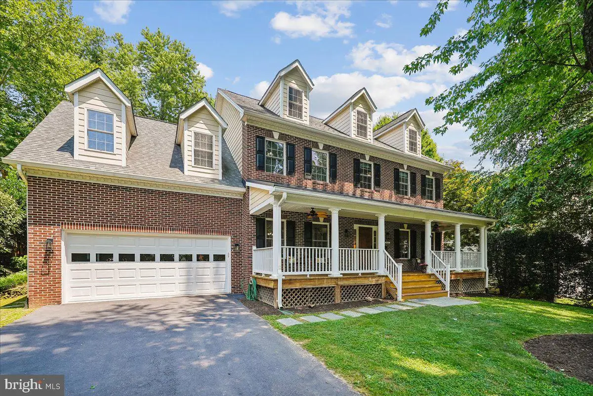 6322 Halsey Rd, McLean, VA 22101 - #1