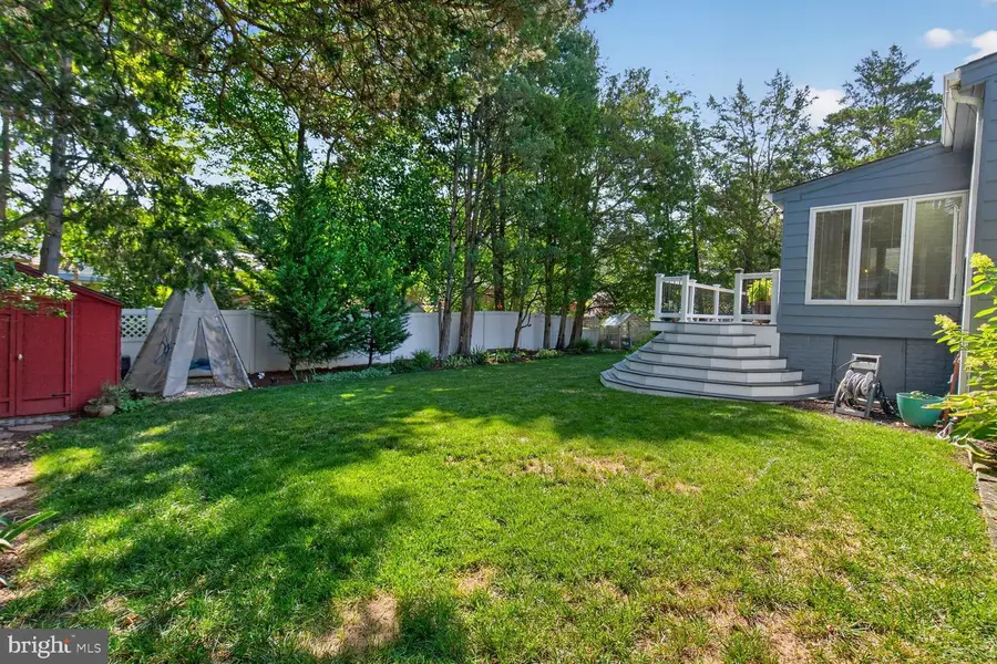 7915 Bainbridge Rd, Alexandria, VA 22308 - #3
