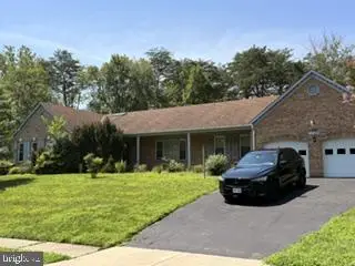 15389 Twin Creeks Ct, Centreville, VA 20120 - #1