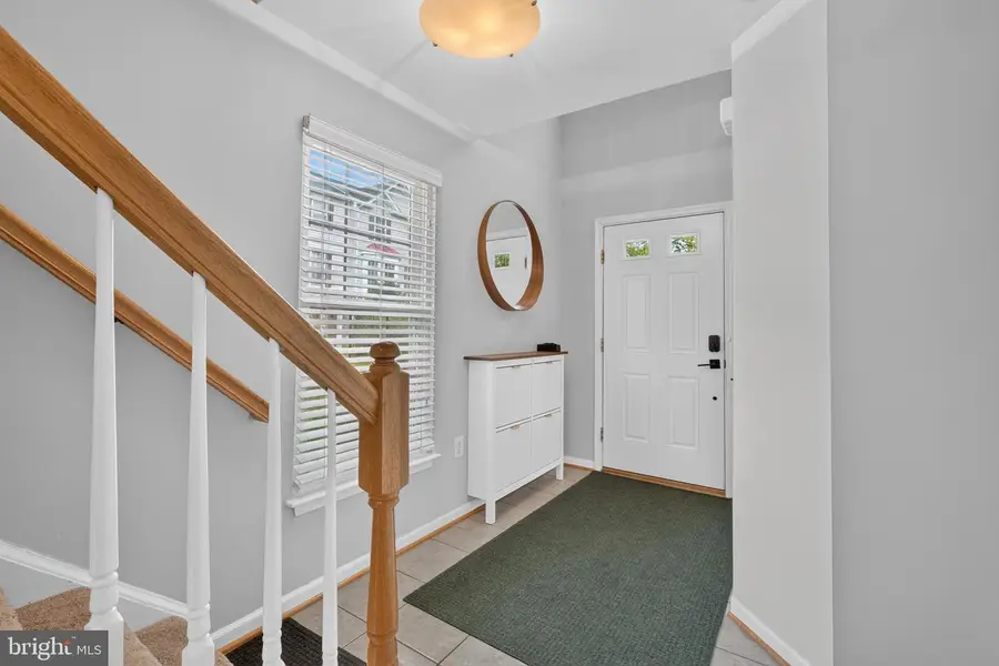6937 Gourock Ct, Alexandria, VA 22315 - #2