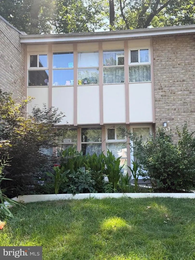 4429 Forest Glen Ct, Annandale, VA 22003 - #2
