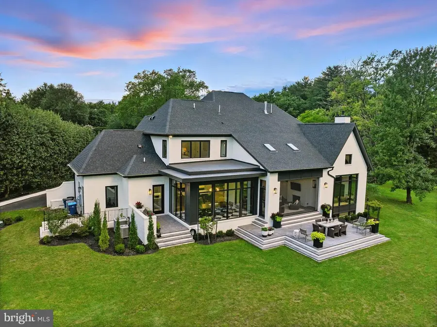 1200 Jossie Ln, McLean, VA 22102 - #2