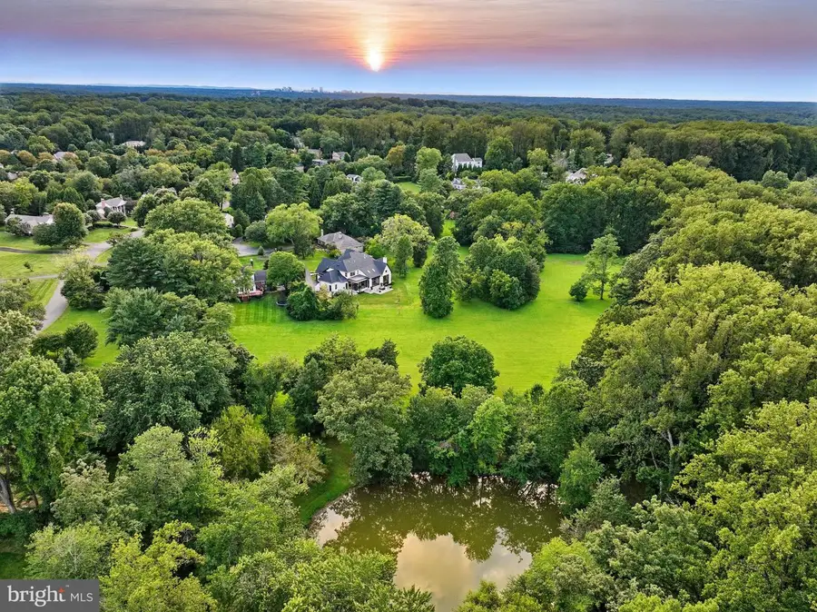1200 Jossie Ln, McLean, VA 22102 - #3