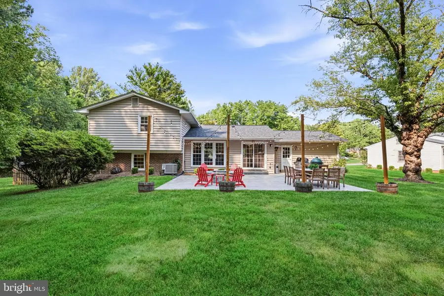 9509 Mandolin Ct, Vienna, VA 22182 - #3