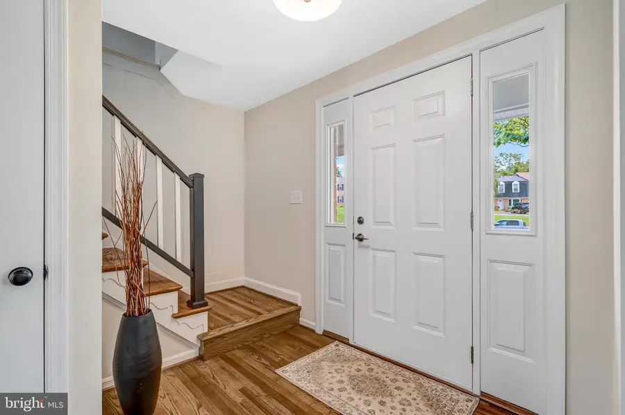 5416 Chatsworth Ct, Fairfax, VA 22032 - #3