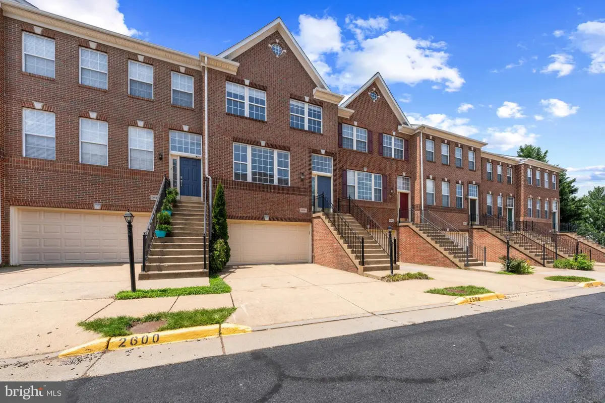2598 Logan Wood Dr, Herndon, VA 20171 - #1