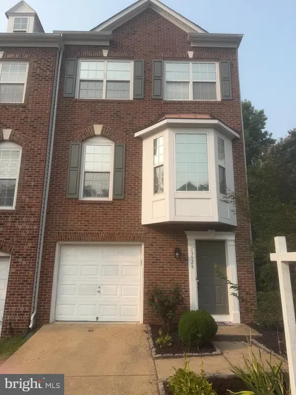 13928 Gothic Dr, CENTREVILLE, VA 20121