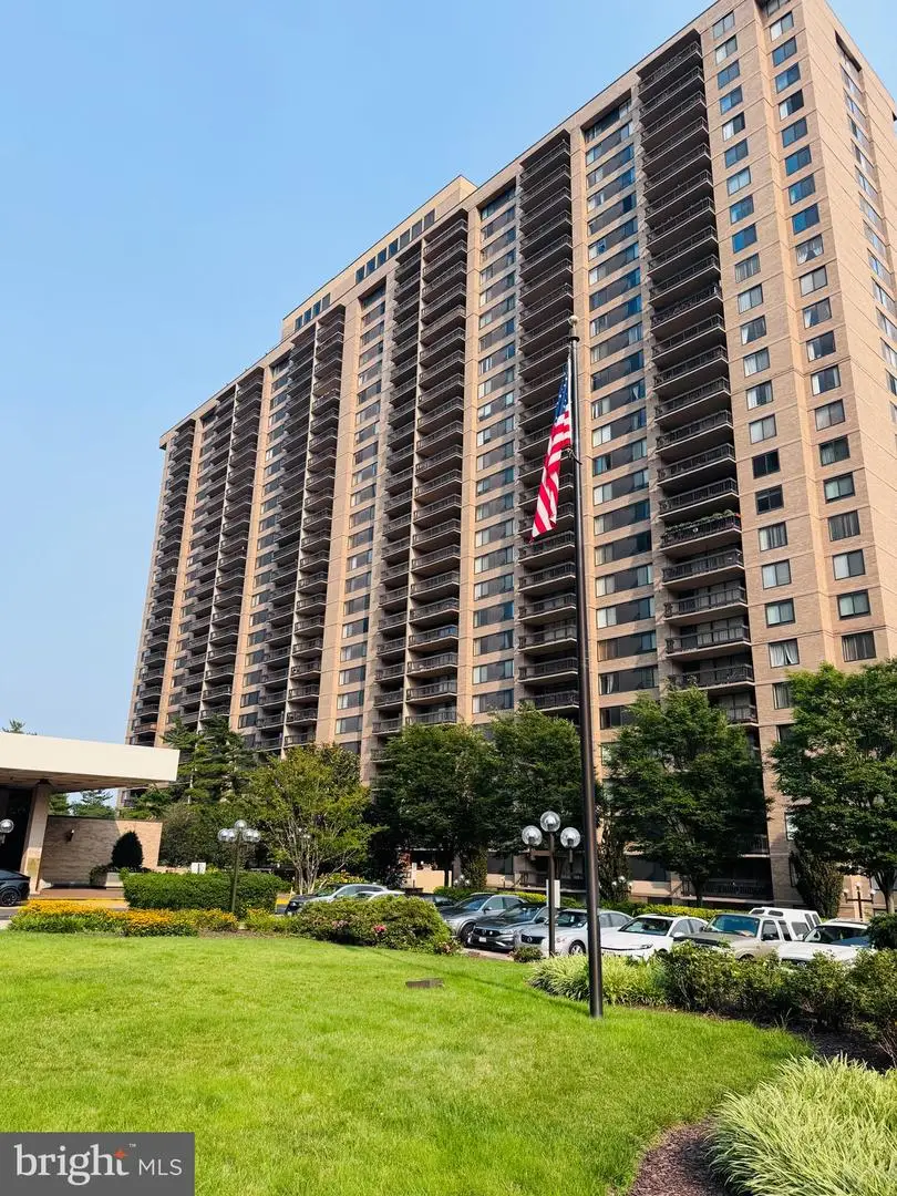 3705 S George Mason Dr #1614s, Falls Church, VA 22041 - #2