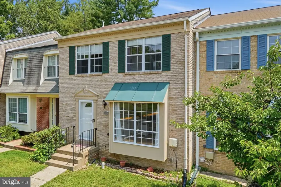 6617 Green Ash Ct, Springfield, VA 22152 - #2