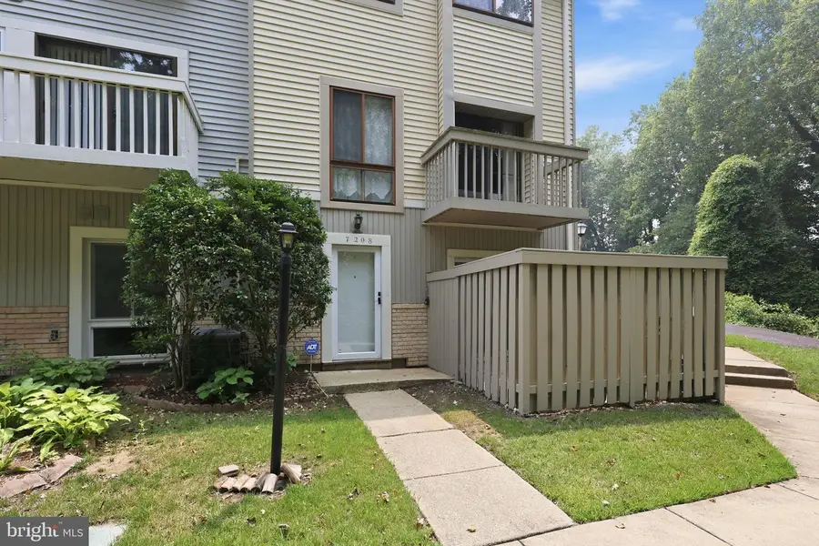 7208 Jillspring Ct #25c, Springfield, VA 22152 - #2