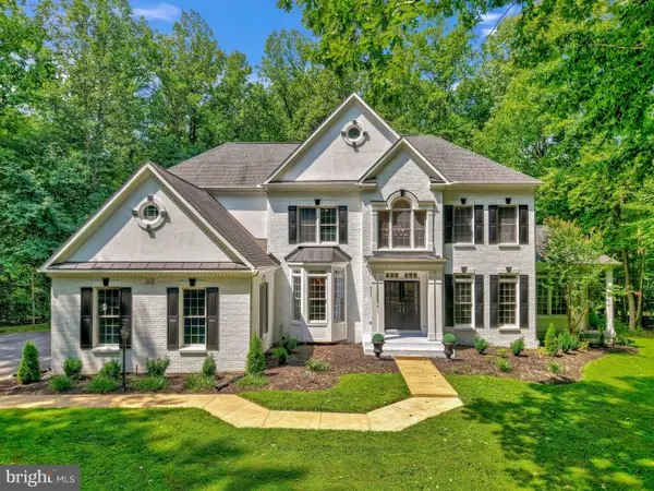 10588 Canterberry Rd, FAIRFAX STATION, VA 22039