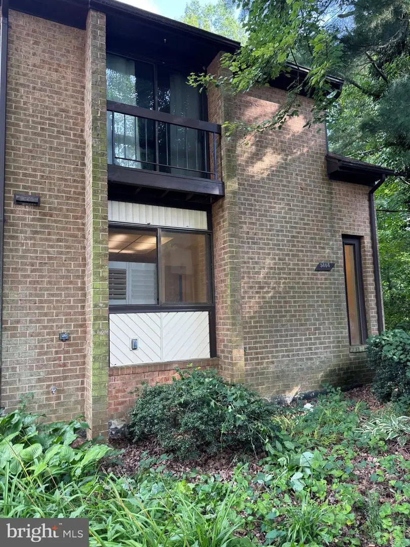 5808 Jacksons Oak, Burke, VA 22015 - #2