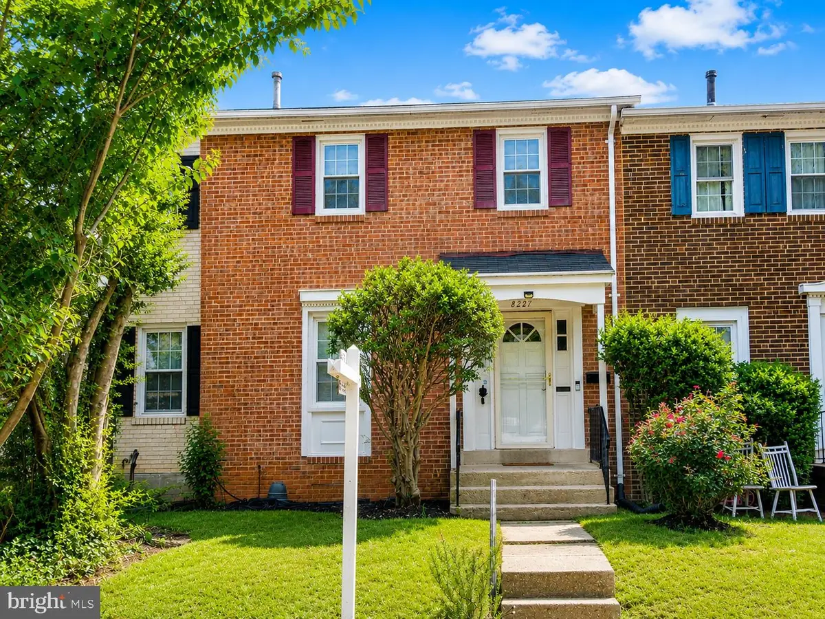 8227 Mcclelland Pl, Alexandria, VA 22309 - #1