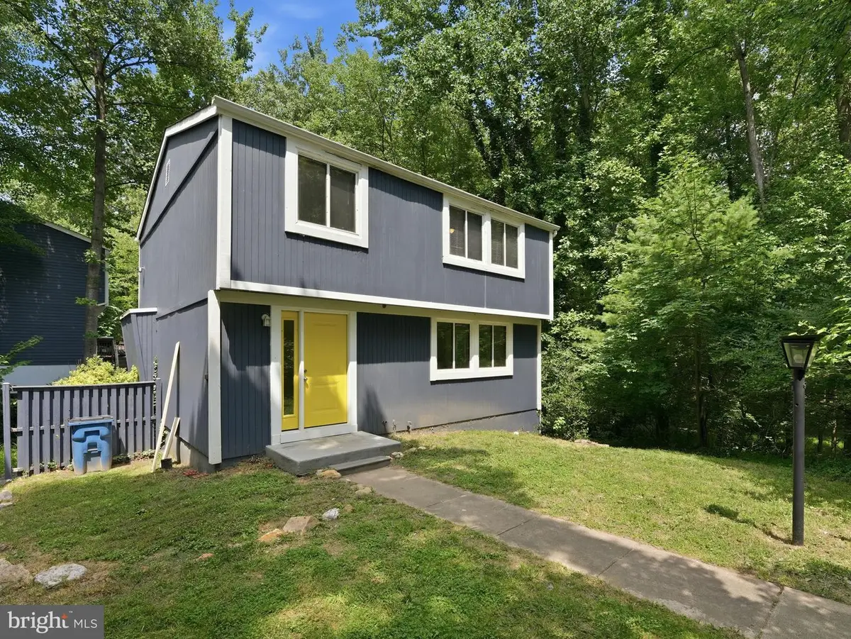 2317 Old Trail Dr, Reston, VA 20191 - #1